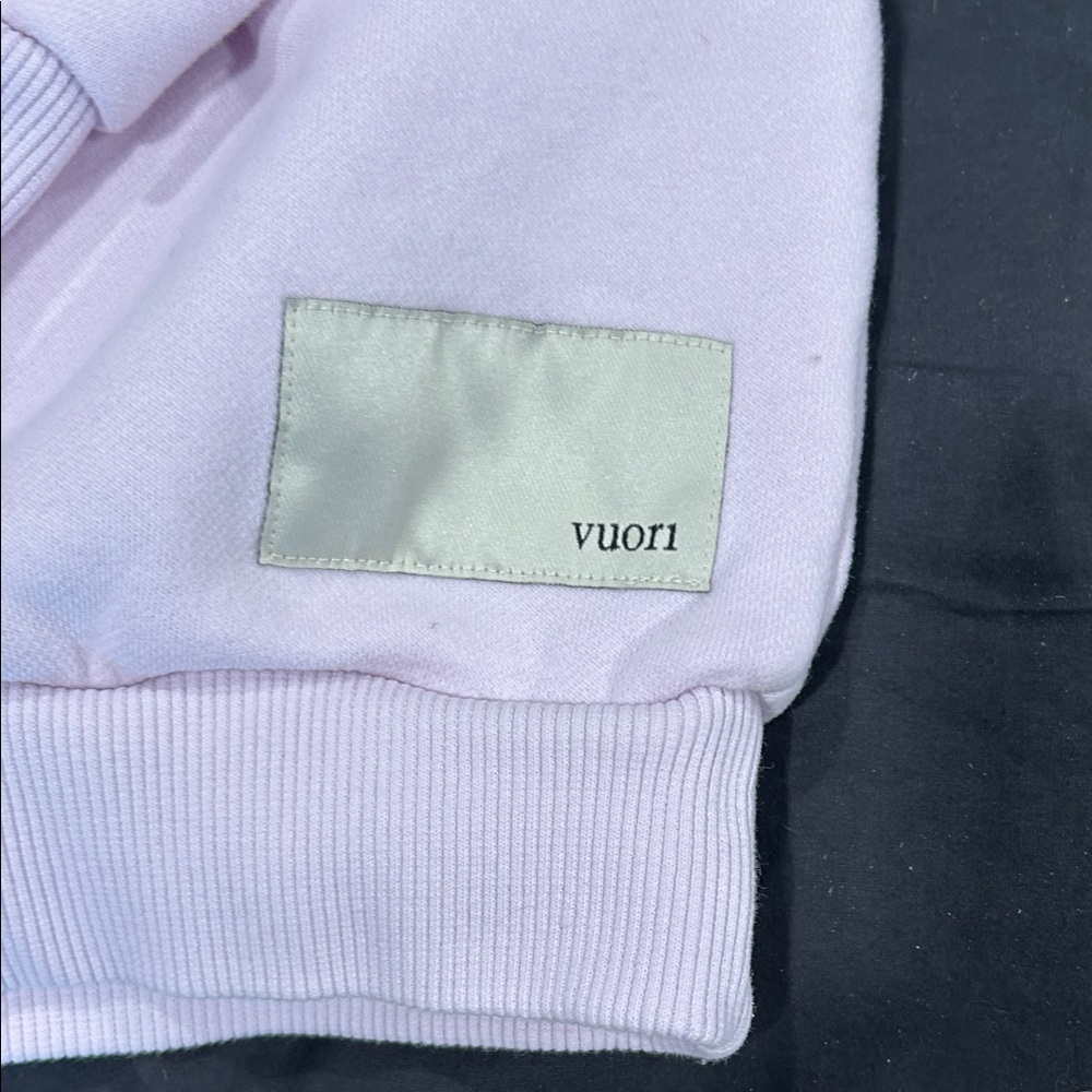 Vuori restore oversized crew 2.0 in sold out lilac breeze color - Picture 5 of 8